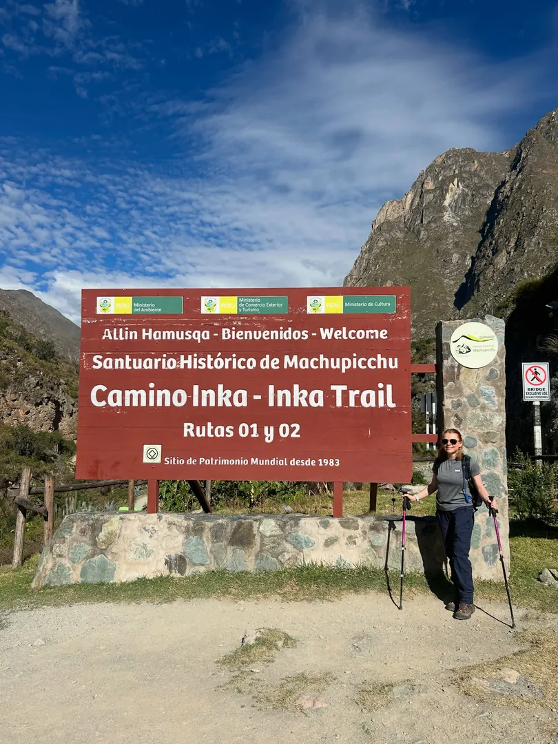 Cartel de bienvenida al Camino Inca