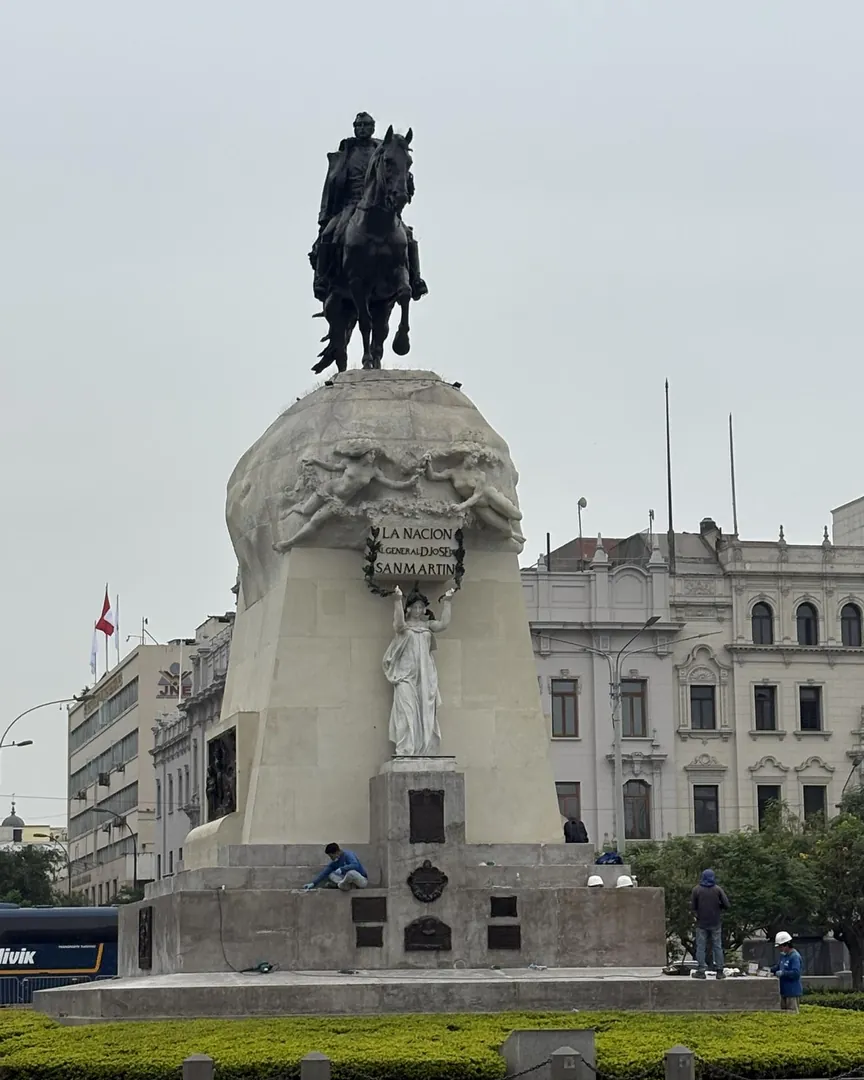 Monument to José de San Martín in Lima