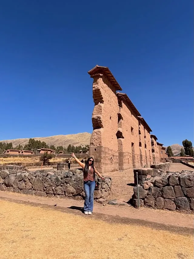 Templo de Wiracocha en el parque arqueológico de Raqchi