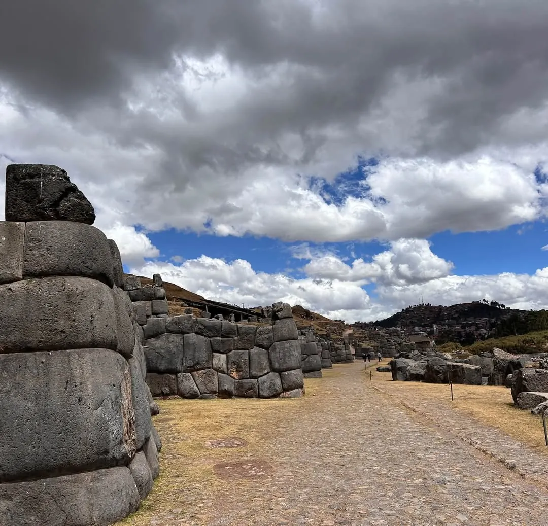 Walls of Sacsayhuamán
