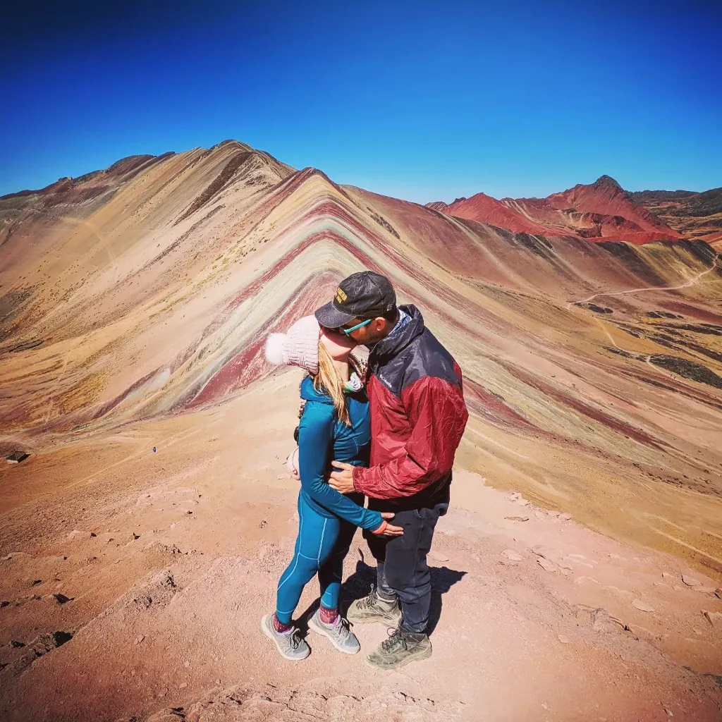 Trekking toward the Vinicunca viewpoint