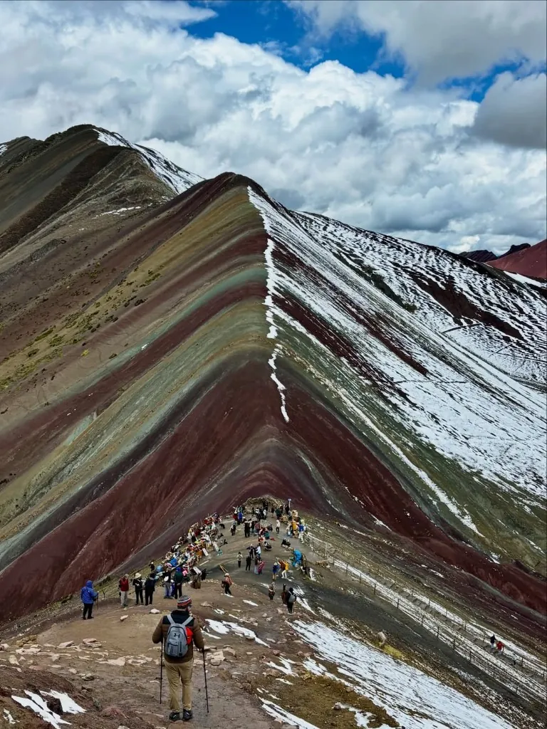 Summit of Vinicunca at 5,036 m a.s.l.